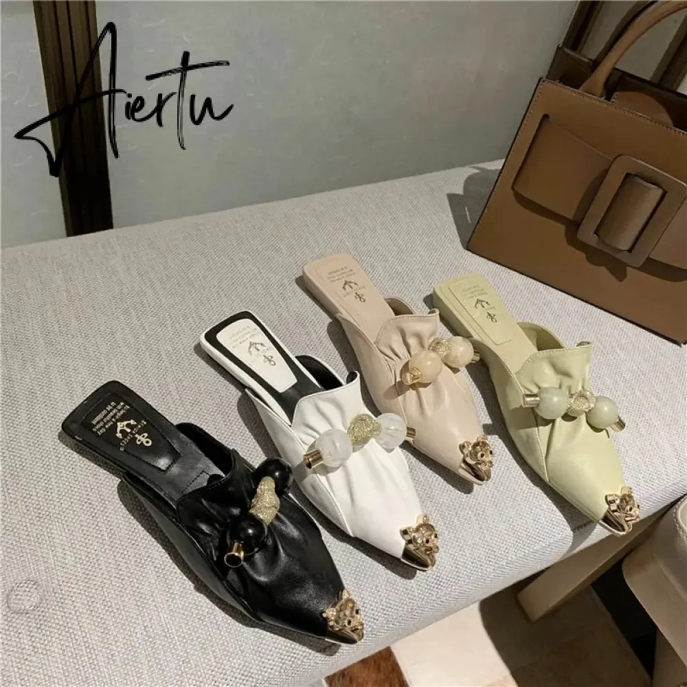 Aiertu Slippers for Women Flat Pointed Toe Pearl Knot Casual Summer Slip-on Mules Backless Loafers Ballet Flats Low Heel Luxury Shoes