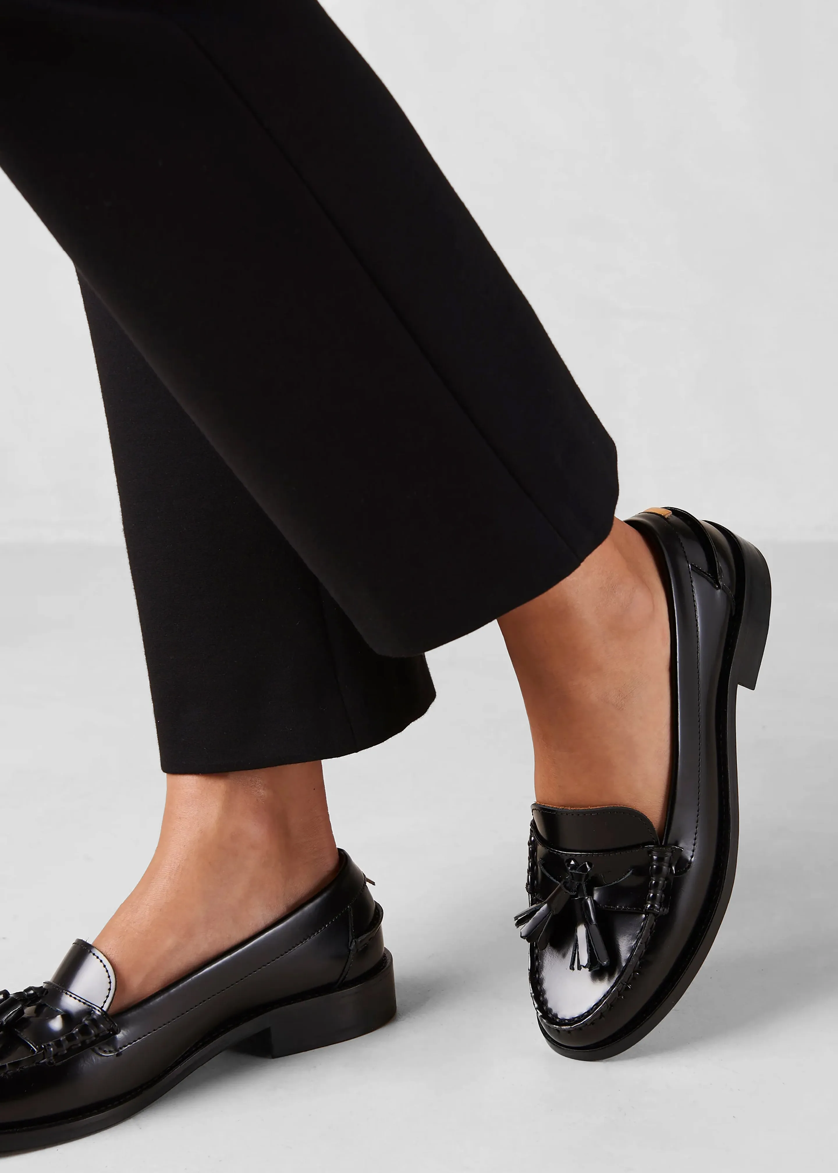 Alohas Terrane Leather Loafers - Black