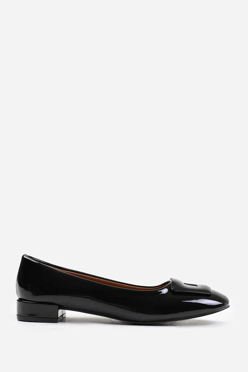 ANDORRA WIDE FIT FLAT BALLERINA PUMP IN BLACK PATENT