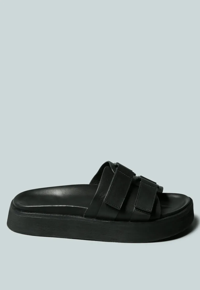 ANISTON Buckled Flatform Black Slip-On Sandal