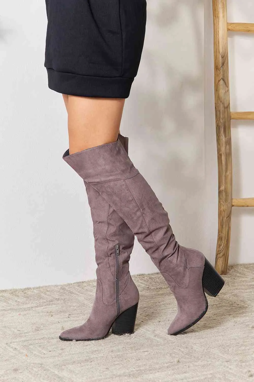 *APP EXCLUSIVE* Block Heel Knee High Boots