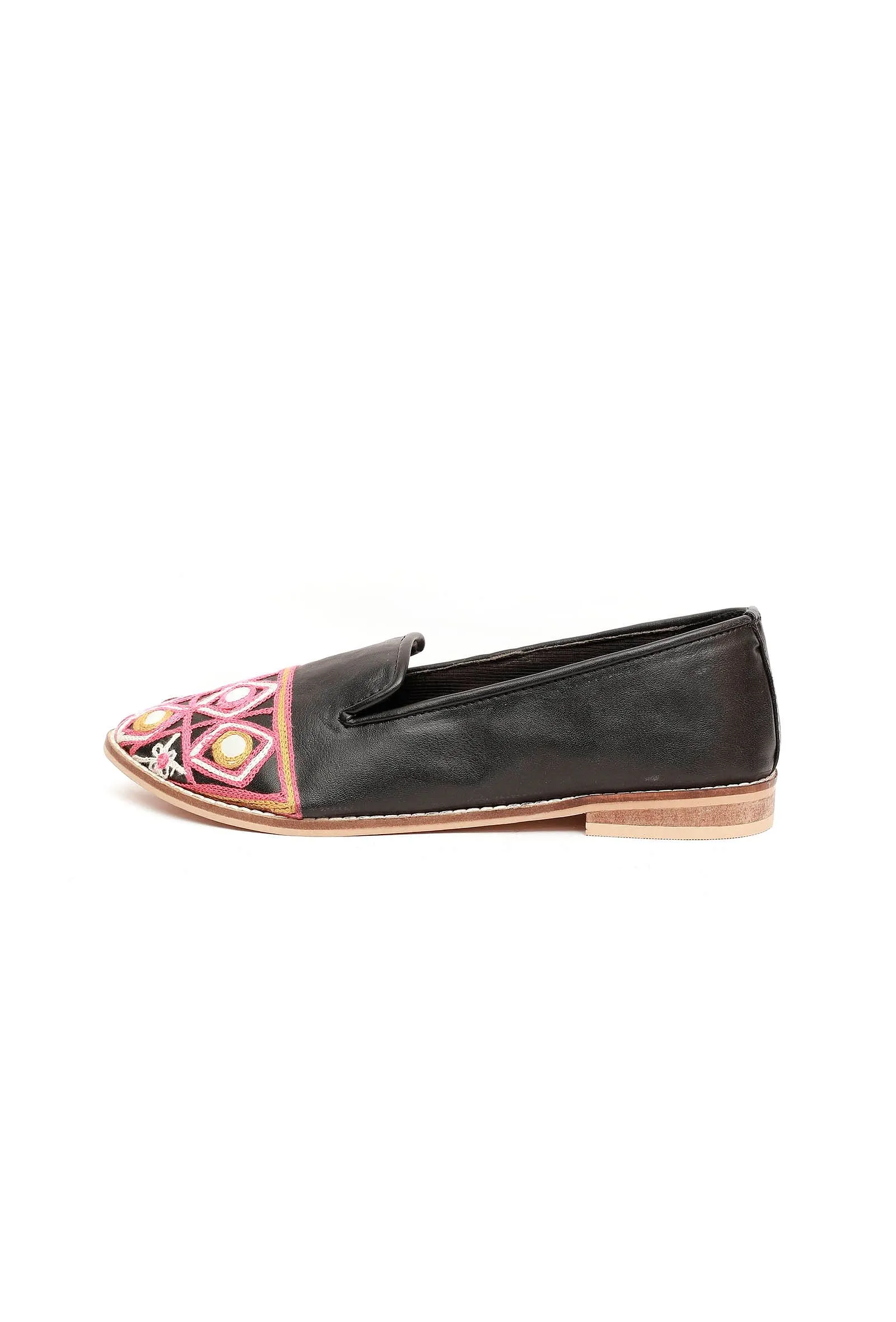 Black & Pink Kutch Loafers