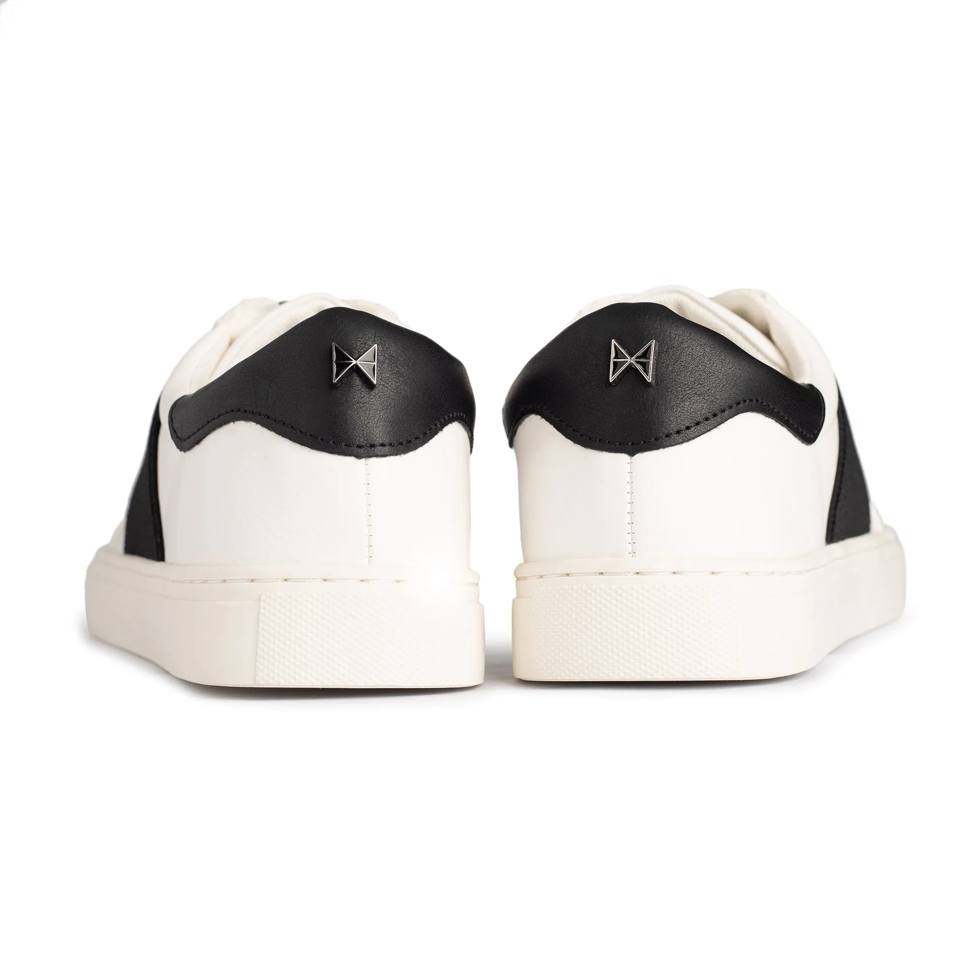 CHARLIE Sneakers - White/Black