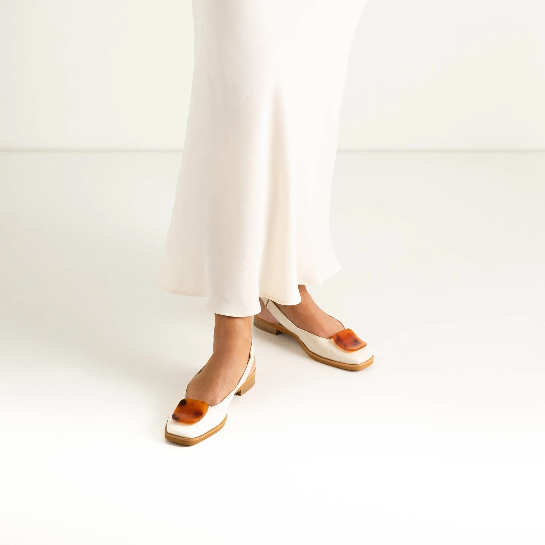 ESSY LEATHER SLING-BACK FLATS