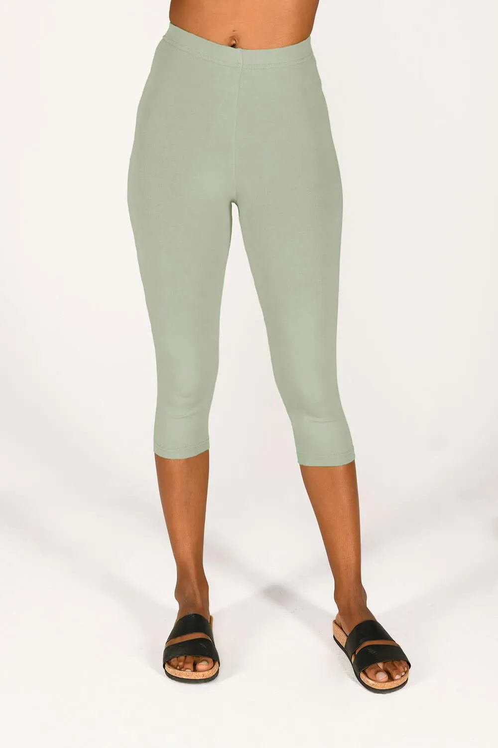 Everyday Cropped Leggings - Sage Green