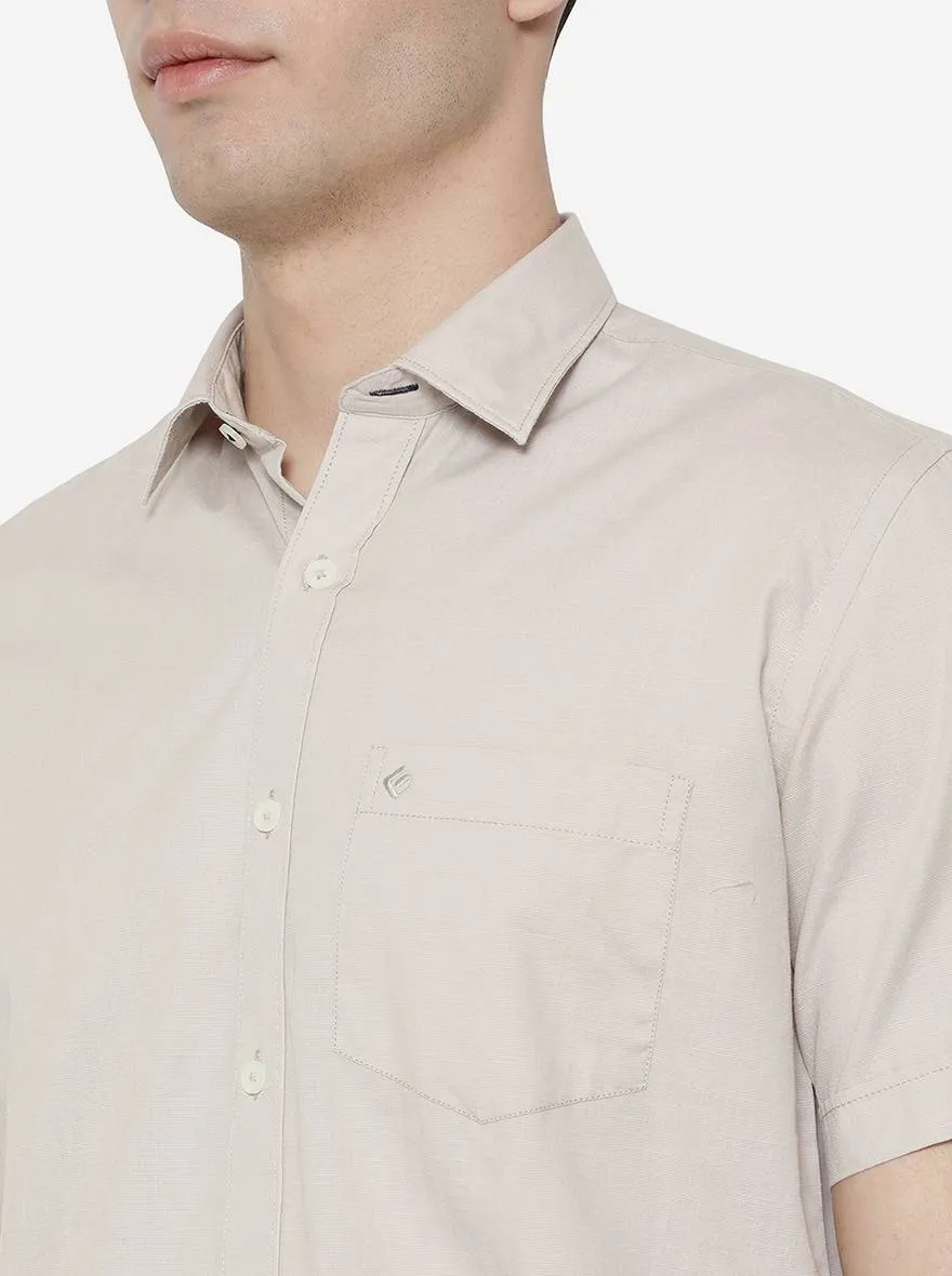 Feather Grey Solid Slim Fit Casual Shirt | Greenfibre