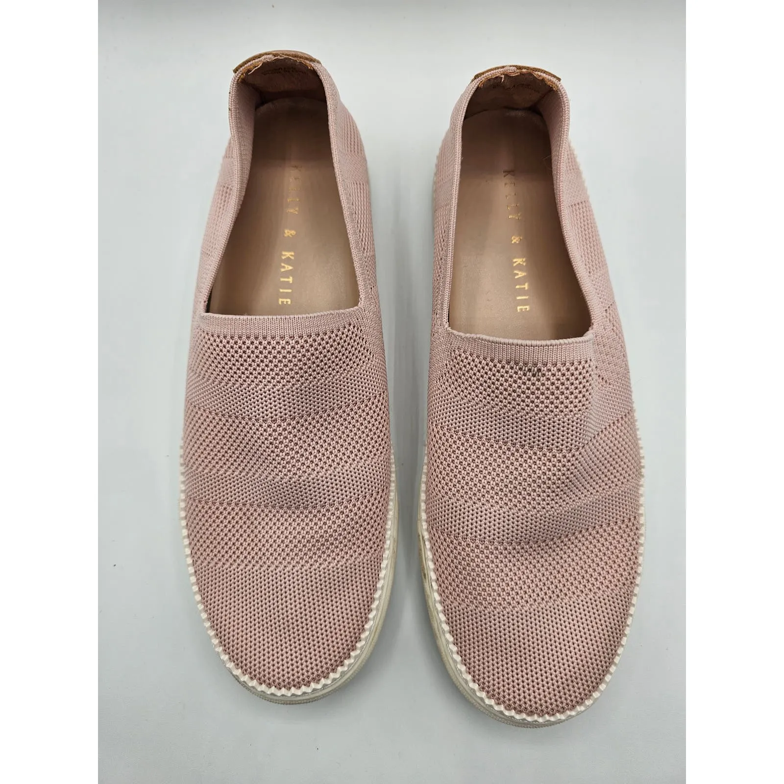 Kelly & Katie Womens Sz 8 1/2 Slip On Sneakers Light Pink Knit