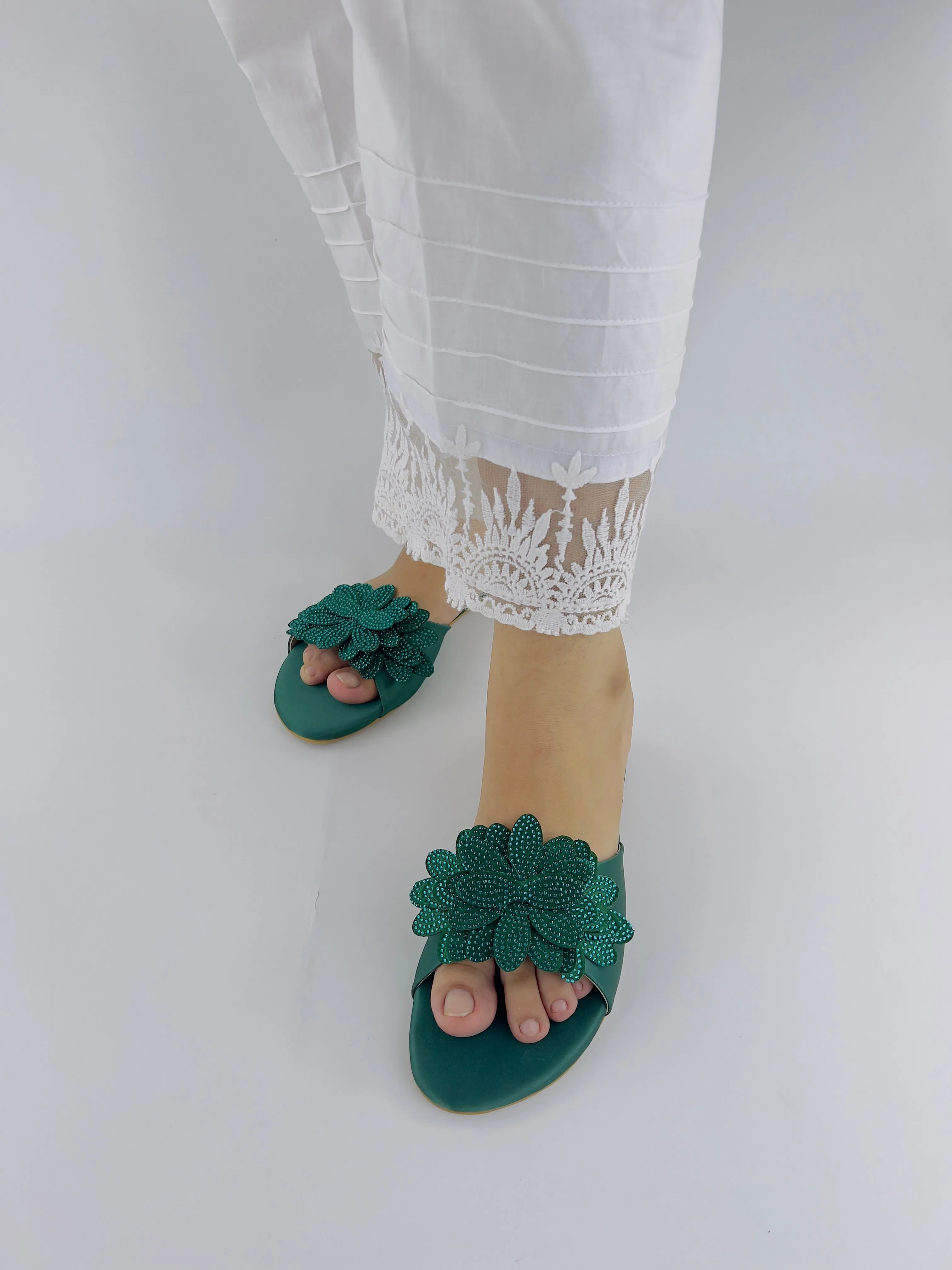 Melena Shiny Diamante Flower Green Flat Sliders