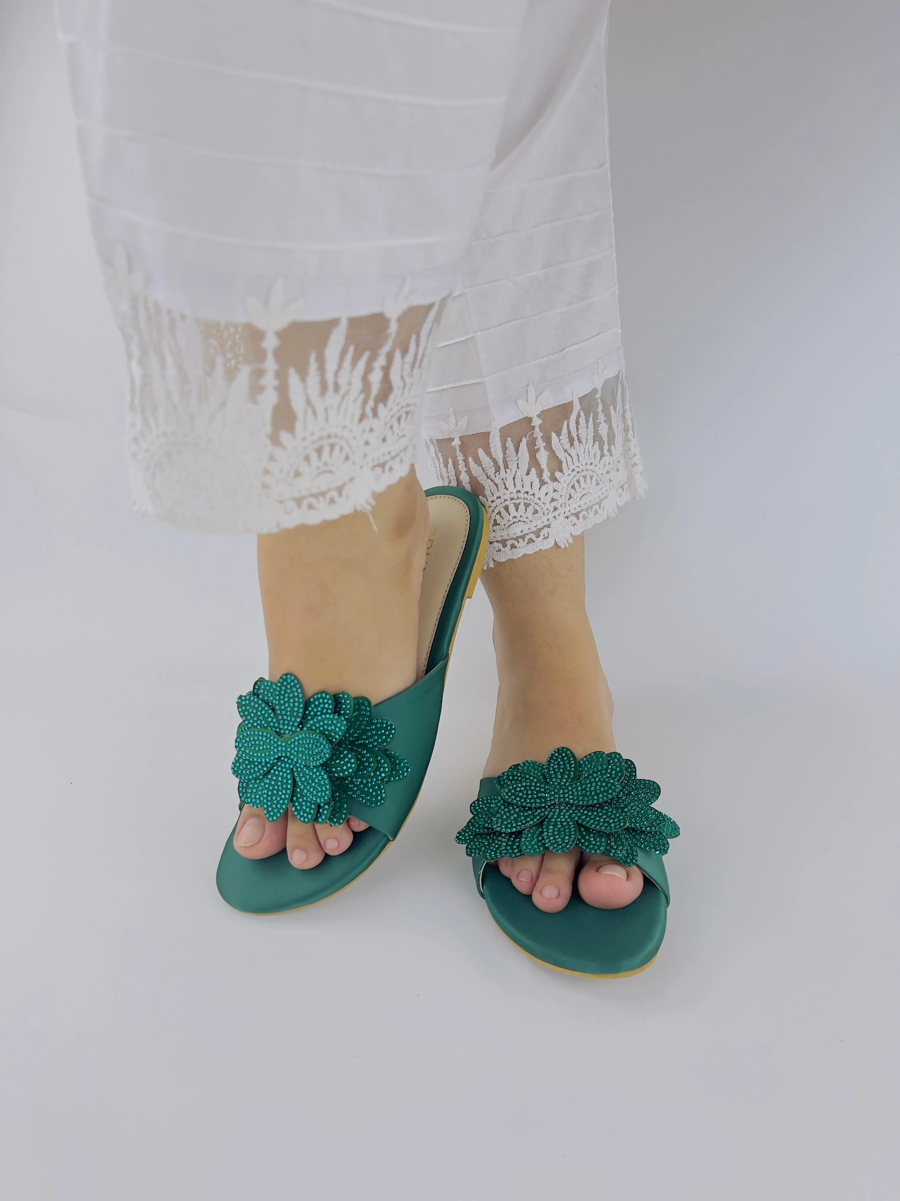 Melena Shiny Diamante Flower Green Flat Sliders