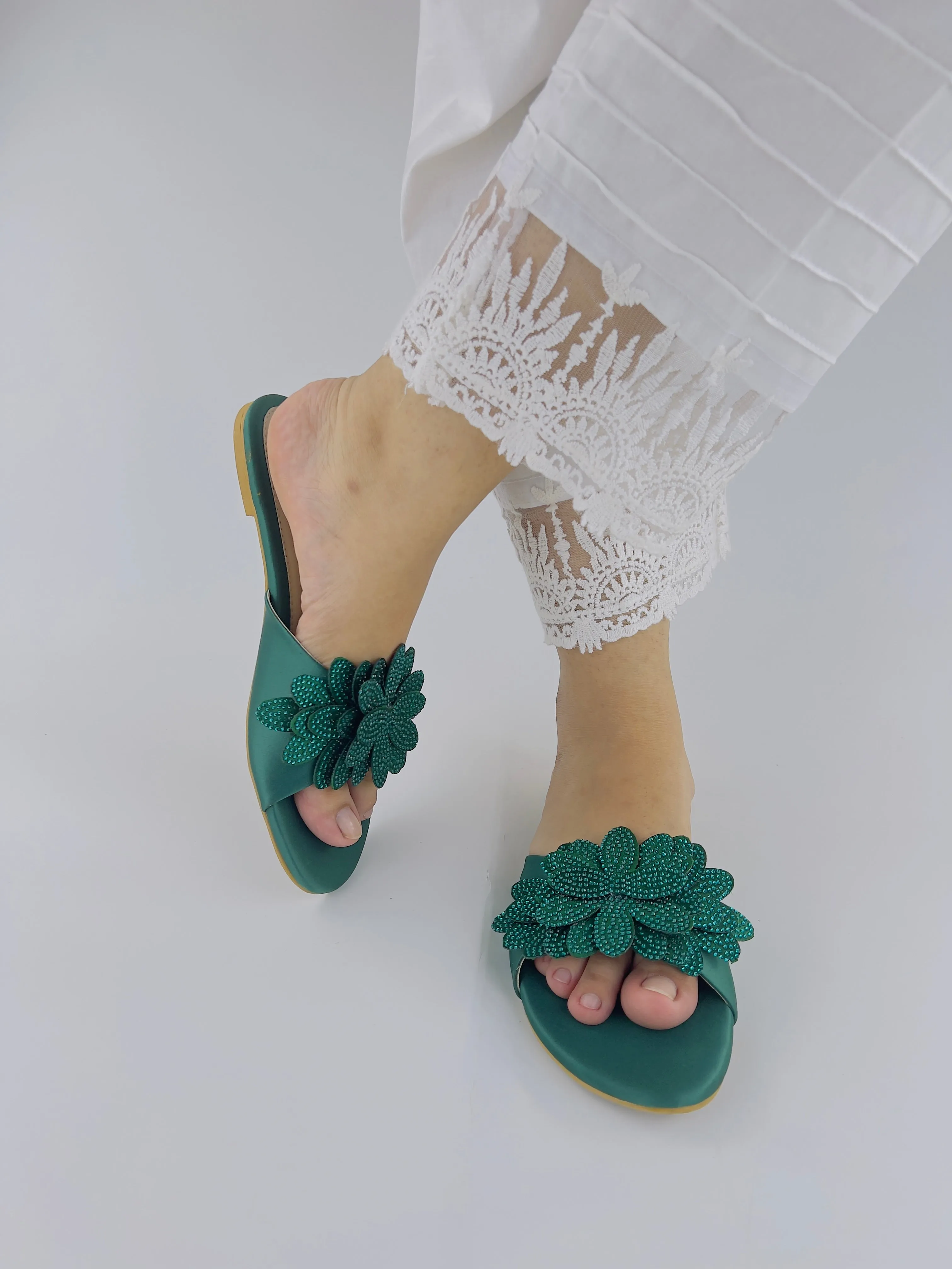 Melena Shiny Diamante Flower Green Flat Sliders