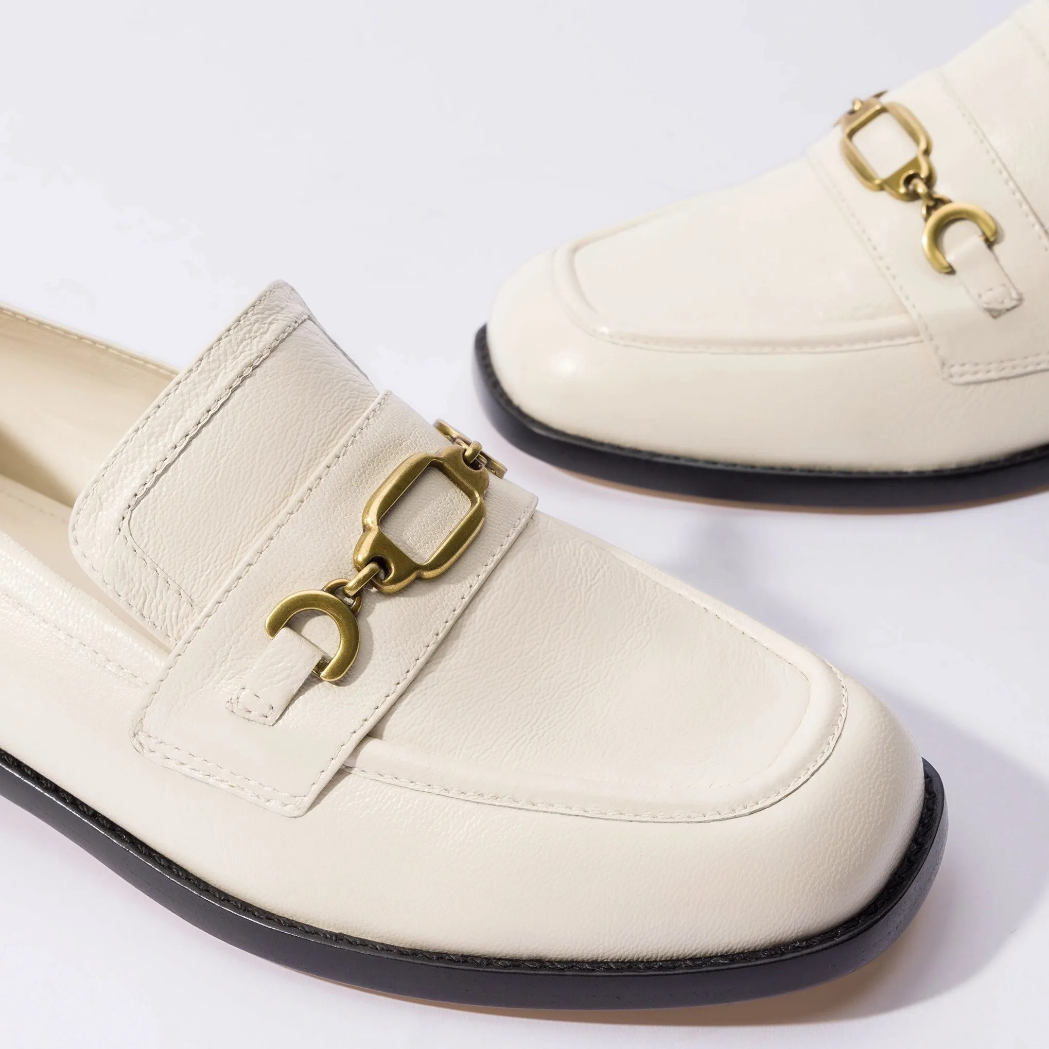 Patricia Loafer In Ivory Leather