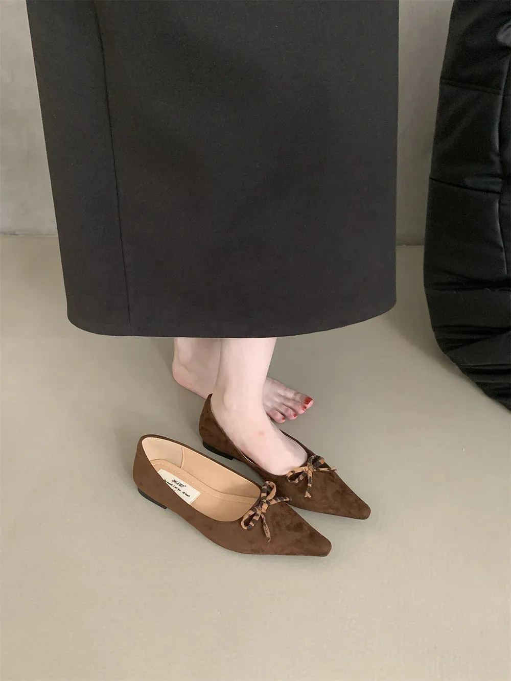 TAVIMART  -  Pointed Toe Women Loafers New Arrivals Autumn Spring Dress Shoes Low Heeled Flats Bow Design Casual Slides Mules Shoes