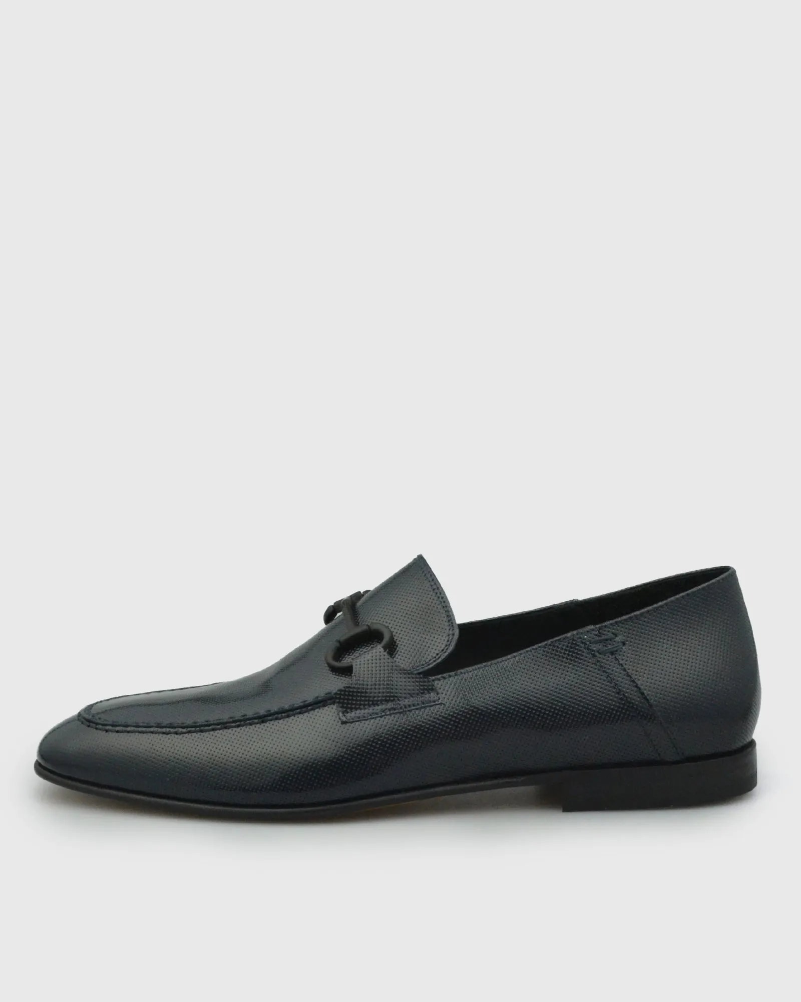 VINCENT & FRANKS VFS21 NAVY PERFORATED PATENT LOAFER