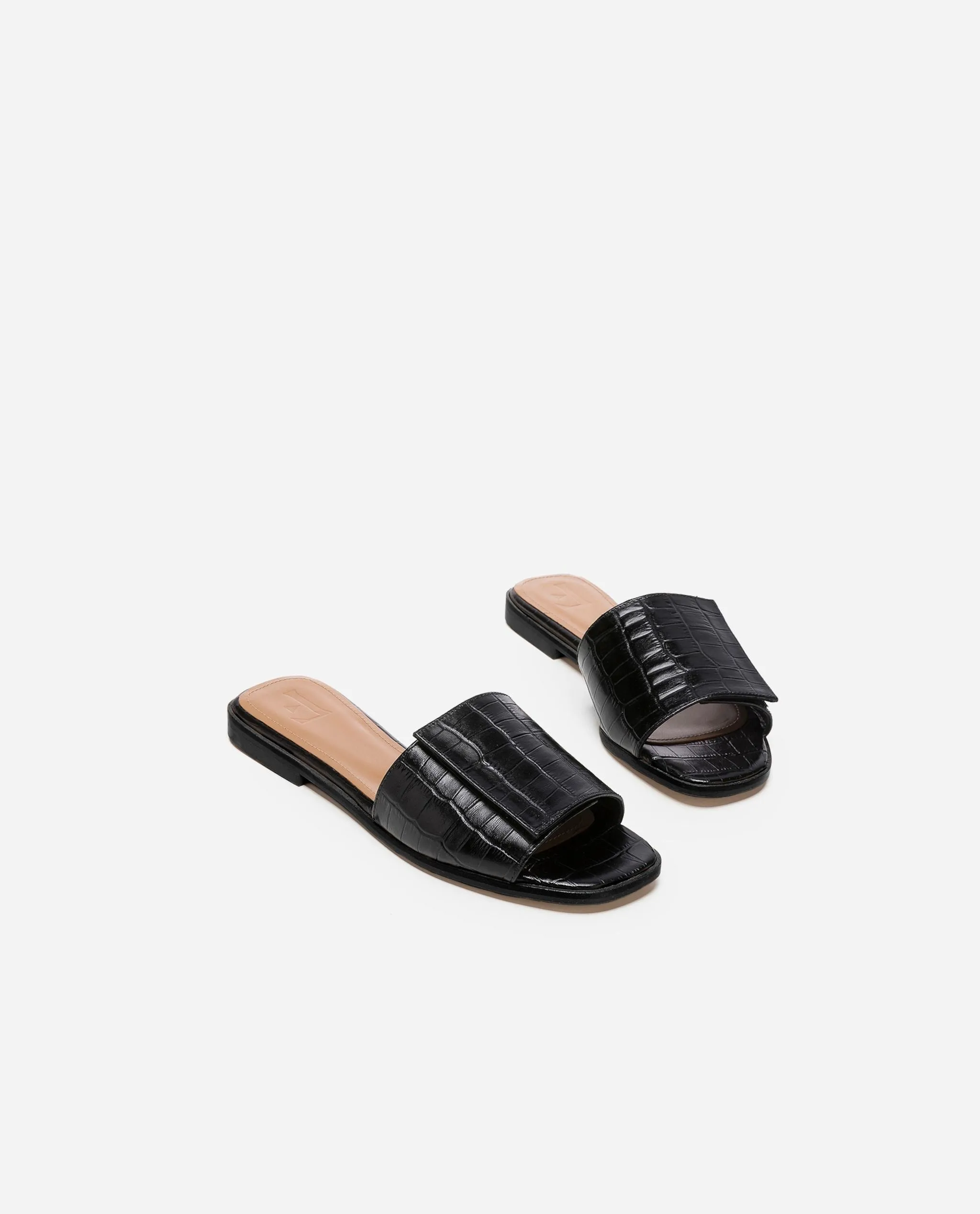 Yola Leather Croco Black Flat Sandals